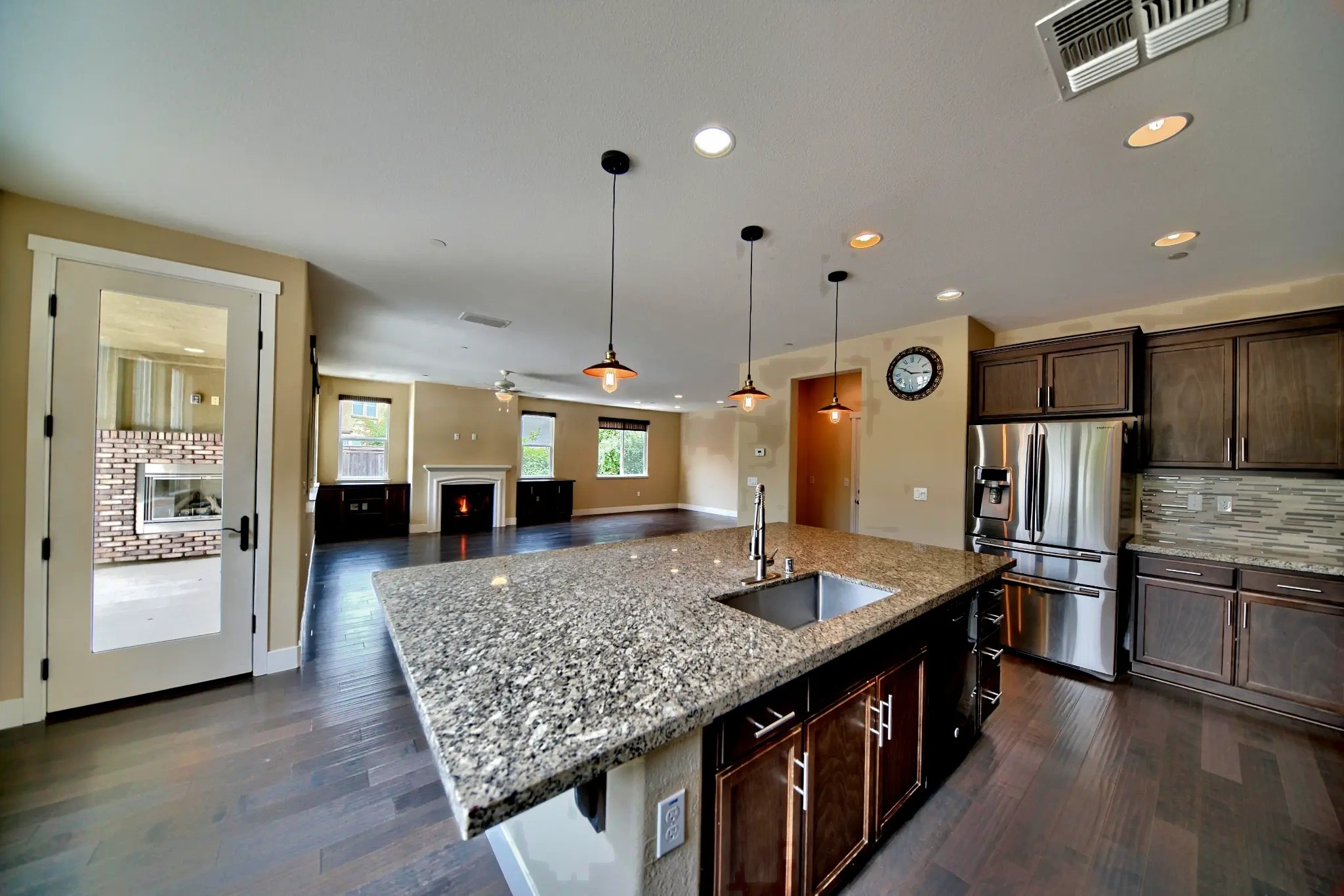 Walk-in Pantry